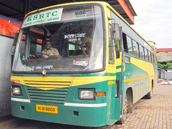 മാസത്തിൽ ഒരിയ്ക്കൽ പൊതുഗതാഗതം