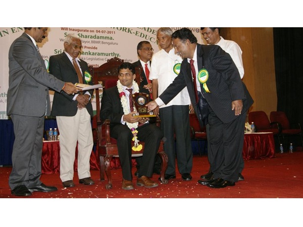 വാര്‍ഷിക വരിക്കാര്‍ 20 ലക്ഷം