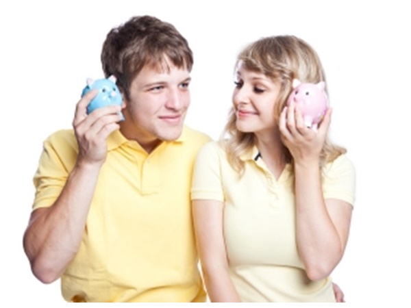 5) നിങ്ങളുടെ സാമ്പത്തിക ഇടപാടുകളെ കുറിച്ച് പങ്കാളിക്ക് ധാരണയുണ്ടാക്കുക.