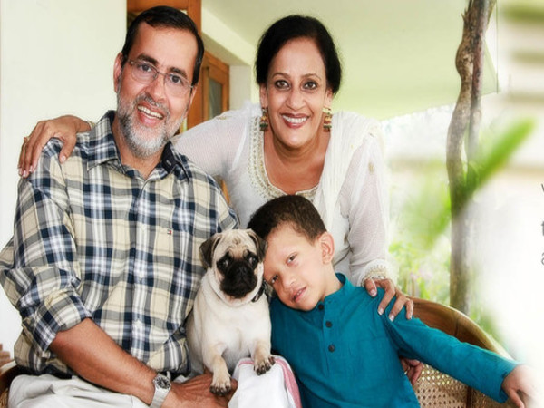 ബിസിനസ് മക്കൾക്ക് കൈമാറി