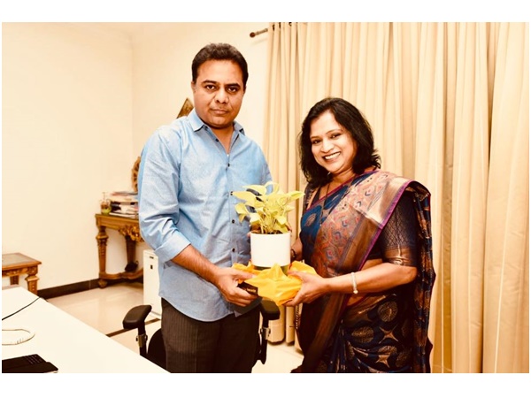 ഓപ്പണ്‍ യൂനിവേഴ്‌സിറ്റിയില്‍ നിന്ന് ബിഎ