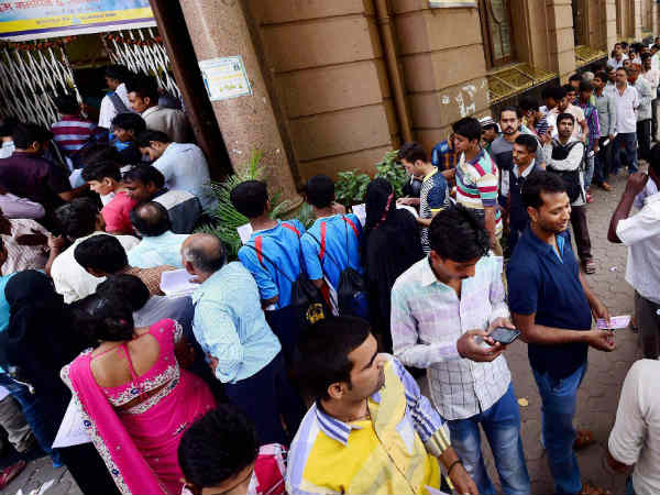 നോട്ടുനിരോധനത്തെ തുടര്‍ന്ന്