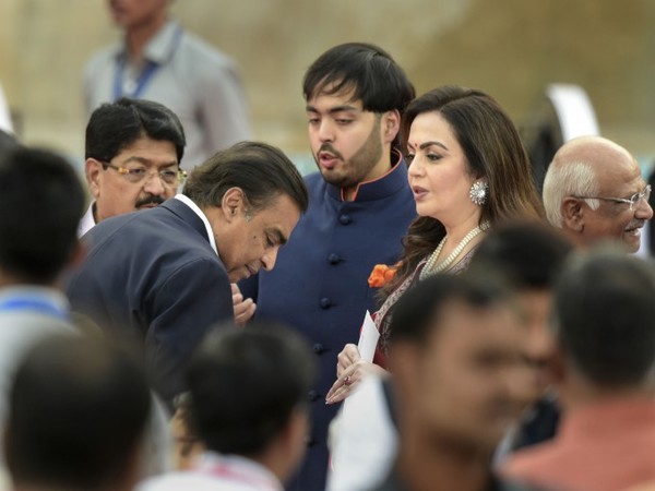 മുകേഷ് അംബാനി