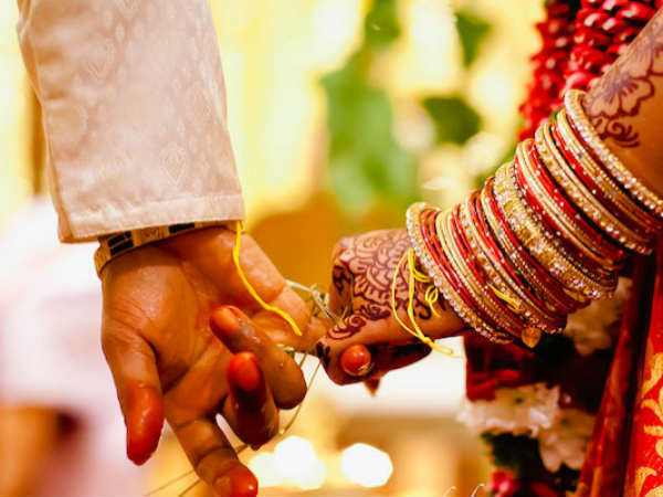 5. ആരാണ് സാമ്പത്തിക കാര്യങ്ങള്‍ കൈകാര്യം ചെയ്യുക?