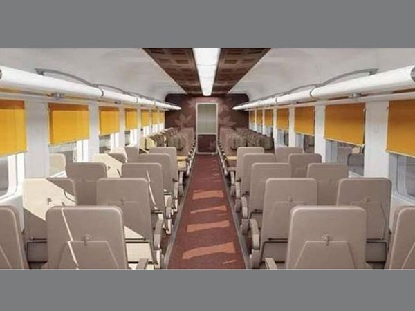 പ്രതീക്ഷയോടെ യാത്രക്കാർ