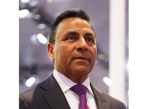 6. ദിനേഷ് പാലിവാൾ