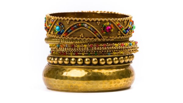 വിപണിയിൽ ലഭ്യമായ സ്വർണ്ണ നിക്ഷേപ ഓപ്ഷനുകൾ എന്തൊക്കെയാണ്?