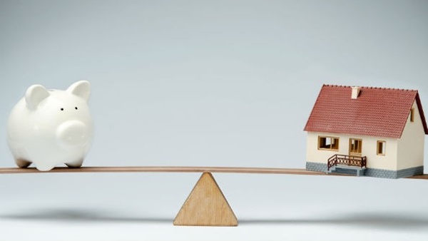 1. ഉയര്‍ന്ന കാലാവധിയുള്ള ഭവന വായ്പ എടുക്കുക അല്ലെങ്കില്‍ എസ്‌ഐപി തുടങ്ങുക