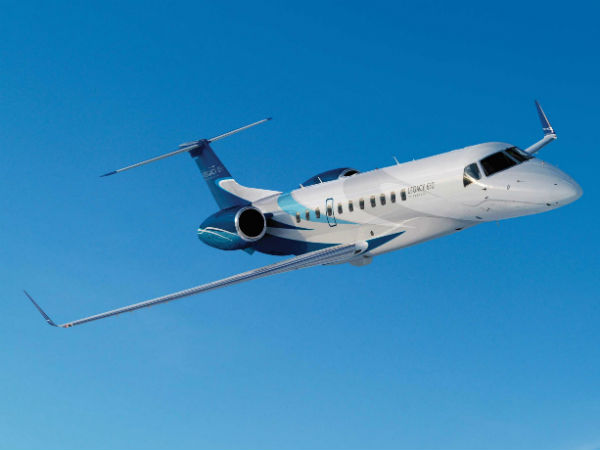 പ്രായമായവരും ഇന്ത്യയിലേക്ക് പറന്നു