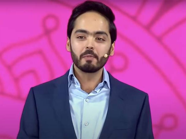 ആരാണ് ആനന്ദ് അംബാനി? 