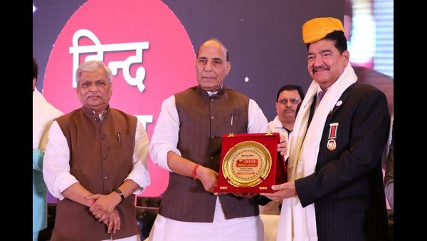 അവാർഡുകൾ