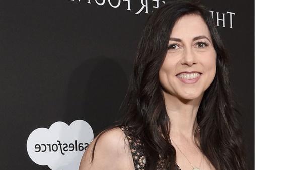 ആദ്യപത്തില്‍ ഇല്ല