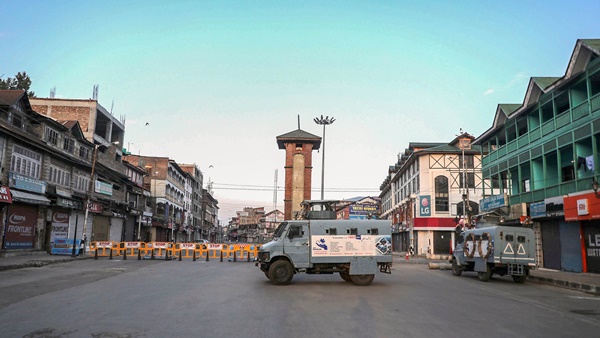 എല്ലാത്തിനും കാരണം