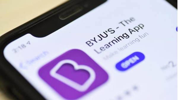  ഡെക്കാകോണ്‍ സ്റ്റാറ്റസുമായി ഉയരങ്ങളിലേക്ക്