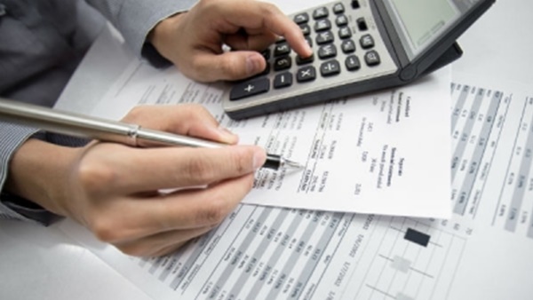 ബില്‍ അടയ്ക്കാന്‍ പോലും