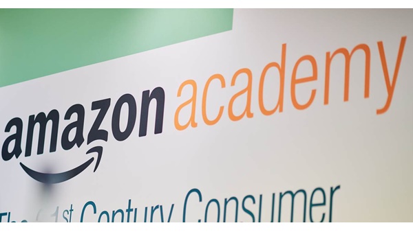 വിദ്യാര്‍ത്ഥികള്‍ക്ക് സഹായം