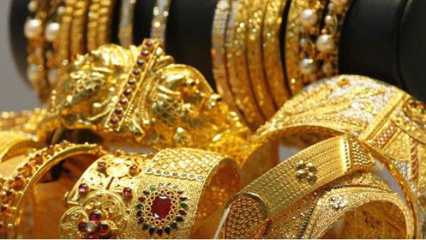 ജനുവരിയിലെ ഏറ്റവും കുറഞ്ഞ നിരക്കില് സ്വര്ണം; അറിയാം ഇന്നത്തെ സ്വര്ണവില ജനുവരിയിലെ ഏറ്റവും കുറഞ്ഞ നിരക്കില് സ്വര്ണം; അറിയാം ഇന്നത്തെ സ്വര്ണവില