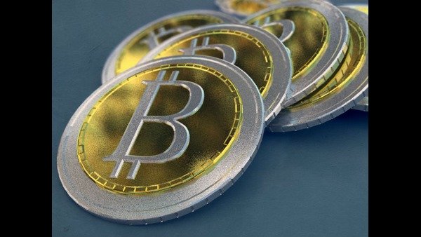 തട്ടിപ്പ് നടത്തിയത് ആര്?