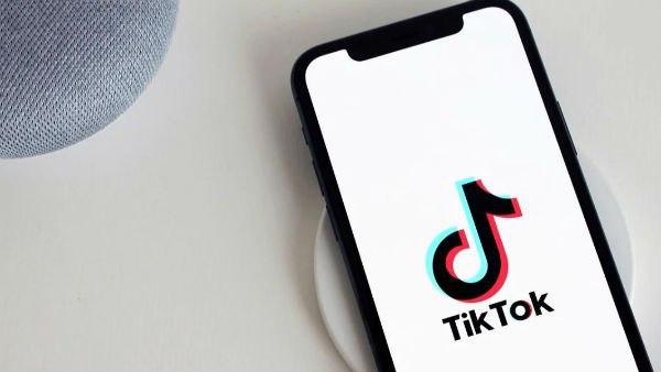 മുംബൈ കോടതിയില്‍