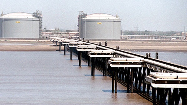 ദഹേജ് ടെര്‍മിനലില്‍