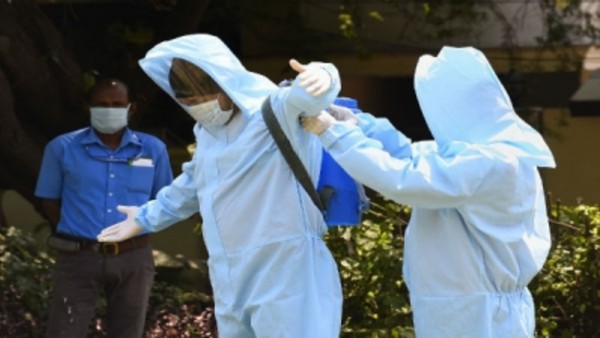 പിപിഇ കിറ്റ് നിര്‍മാണം