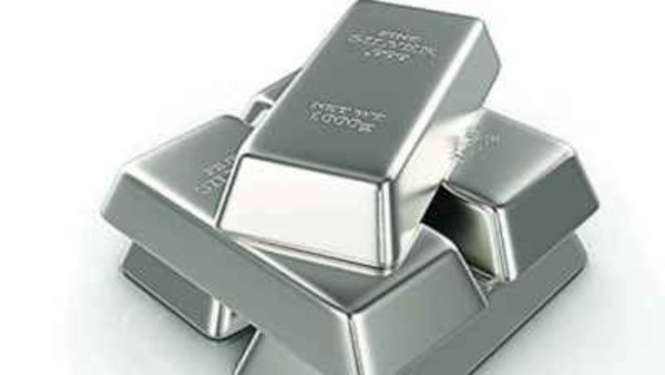 വെള്ളി വില കുറഞ്ഞു