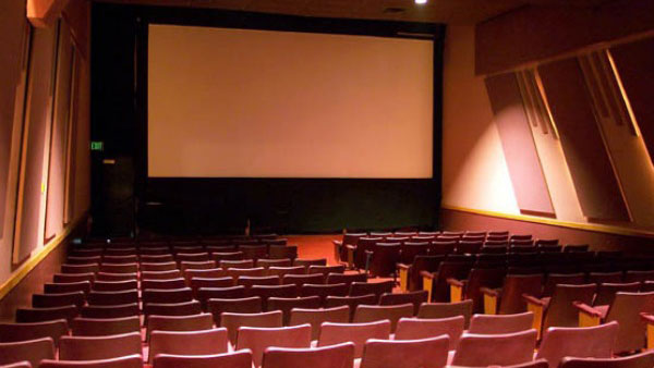 ഐനോക്‌സ് ലെഷര്‍