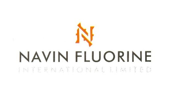 നവീന്‍ ഫ്ലൂറൈന്‍