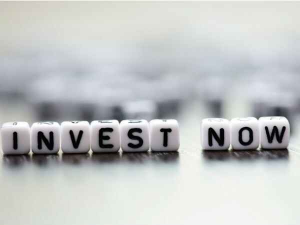 ആര്‍ക്കൊക്കെ ചേരാം