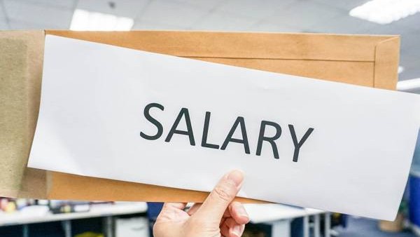 മാസ വരുമാനം 