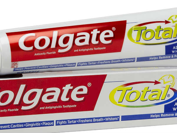 മെഴുകുതിരി വി്റ്റ് തുടങ്ങിയ കോള്‍ഗേറ്റ്