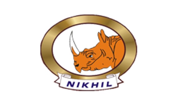 നിഖില്‍ അദേസീവ്സ്