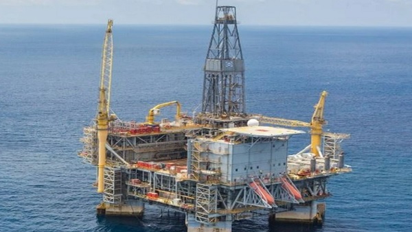 യോ​ഗ്യതകൾ