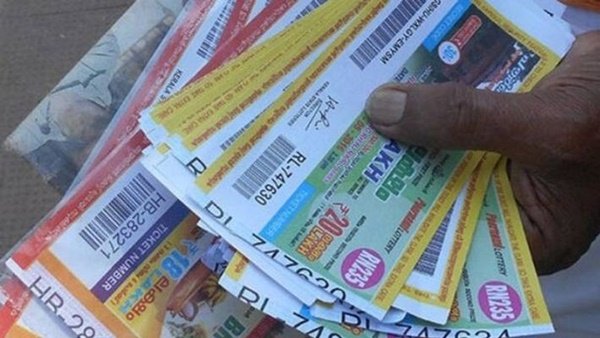 ഇതൊക്കെയാണ് ഭാ​ഗ്യം; ലോറി ഡ്രൈവർക്ക് മൂന്ന് തവണ ലോട്ടറിയടിച്ചത് ഒരേ നമ്പറിൽ; ആ ഭാ​ഗ്യ നമ്പർ ഇതാണ്