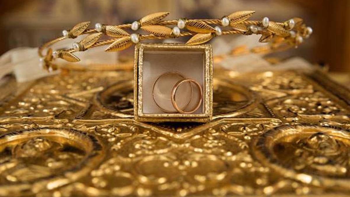 പുതിയ കാലത്ത് സ്വർണം വാങ്ങാൻ 3 വഴികൾ; ബോണ്ട്, മ്യൂച്വൽ ഫണ്ട്, ഇടിഎഫ്; മികച്ചത് ഏത്?