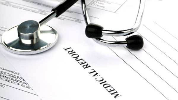 അപകടം പതിയിരിപ്പുണ്ട്, പോളിസി എടുക്കുമ്പോൾ ഈ കാര്യങ്ങൾ ശ്രദ്ധിക്കൂ അപകടം പതിയിരിപ്പുണ്ട്, പോളിസി എടുക്കുമ്പോൾ ഈ കാര്യങ്ങൾ ശ്രദ്ധിക്കൂ