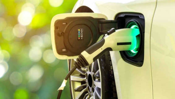 വാഹനം ഇലക്ട്രിക് ആണോ; പ്രത്യേക ഇൻഷുറൻസ് പരിരക്ഷ നൽകാം, വിശദമായി അറിയൂ