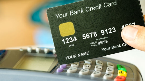 ഈ ക്രെഡിറ്റ് കാർഡുകൾ കയ്യിലുണ്ടോ? ട്രെയിൻ യാത്ര ലാഭകരമാക്കാം, ആനുകൂല്യങ്ങളും നിരവധി