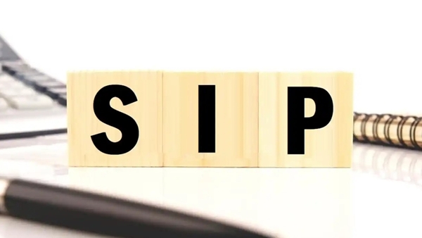 ലക്ഷപ്രഭു അല്ല, കോടീശ്വരനാകാം, കുറച്ച് ക്ഷമ വേണമെന്ന് മാത്രം, നിക്ഷേം ഇങ്ങനെ നടത്തു