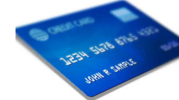 ചെലവാക്കിക്കൊണ്ട് പണം നേടാം; ഏറ്റവും മികച്ച ക്യാഷ്ബാക്ക് ക്രെഡിറ്റ് കാർഡുകൾ