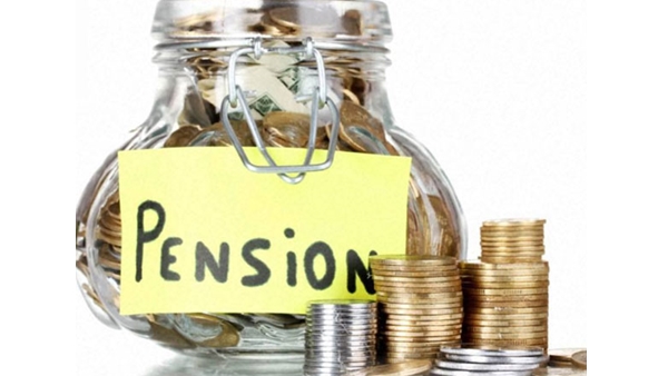 പ്രതിമാസം 10,000 രൂപ പെൻഷൻ ഉറപ്പാക്കാം; ഈ പദ്ധതികളെക്കുറിച്ച് അറിഞ്ഞിരിക്കാം പ്രതിമാസം 10,000 രൂപ പെൻഷൻ ഉറപ്പാക്കാം; ഈ പദ്ധതികളെക്കുറിച്ച് അറിഞ്ഞിരിക്കാം