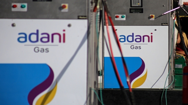 4.5% കുതിച്ച് അദാനി ഓഹരി, ഇപ്പോൾ വാങ്ങിയാൽ നേട്ടം 