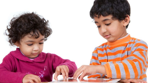 വീണുപോകില്ല; കുട്ടികളുടെ ഭാവി സുരക്ഷിതമാക്കാൻ അഞ്ച് വഴികൾ