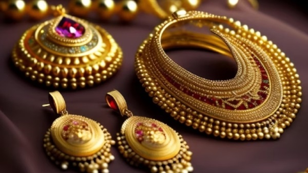 പൊന്ന് പൊന്നാണ്, മാസത്തെ താഴ്ന്ന നിലയില്‍ വ്യാപാരം