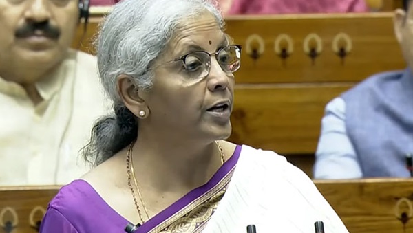 നികുതി പരിഷ്കാരം, വിവാദ തീരുമാനം മാറ്റാൻ കേന്ദ്രസർക്കാർ, ഇനി കുറഞ്ഞ നികുതി നിരക്ക് തിരഞ്ഞെടുക്കാം