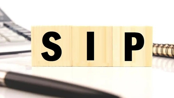 10,000 രൂപയുടെ പ്രതിമാസ എസ്.ഐ.പി 10 കോടി സമ്പാദ്യമാക്കാൻ എത്ര സമയമെടുക്കും?