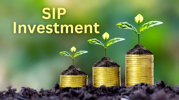 കോമ്പൗണ്ടിംഗിന്റെ കരുത്ത്: 10,000 രൂപ നിക്ഷേപിച്ച് 1.51 കോടി സമ്പാദിക്കാനൊരു സൂത്രവാക്യം