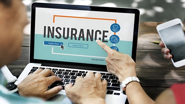 ആയുഷ്മാൻ ഭാരത്; ആരോ​ഗ്യ ഇൻഷൂറസിന് നിങ്ങളും യോ​ഗ്യരാണോ? പരിശോധിക്കാം....