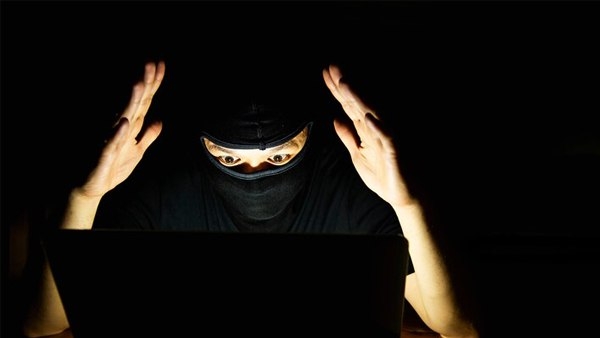 ബാങ്ക് വിവരങ്ങൾ ഹാക്ക് ചെയ്യാതിരിക്കാൻ ഈ 5 കാര്യങ്ങൾ ഫോളോ ചെയ്താൽ മതി....