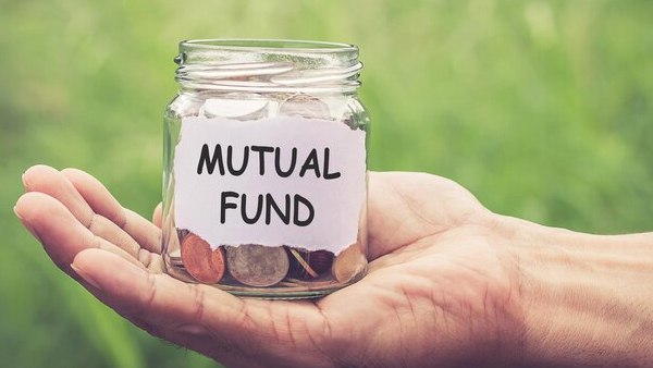 മ്യൂച്വൽ ഫണ്ട് നിക്ഷേപകൻ മരണപ്പെട്ടാൽ നിക്ഷേപ തുക ആർക്ക് ലഭിക്കും?  എങ്ങനെ ഇത് ക്ലെയിം ചെയ്യാം?